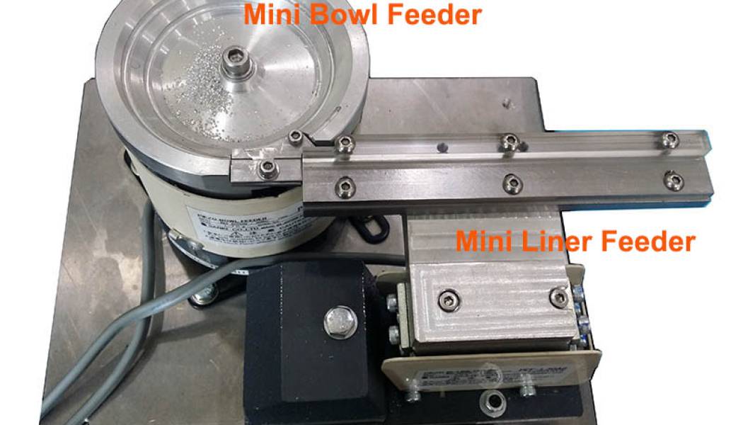 สินค้า Mini Bowl Feeder